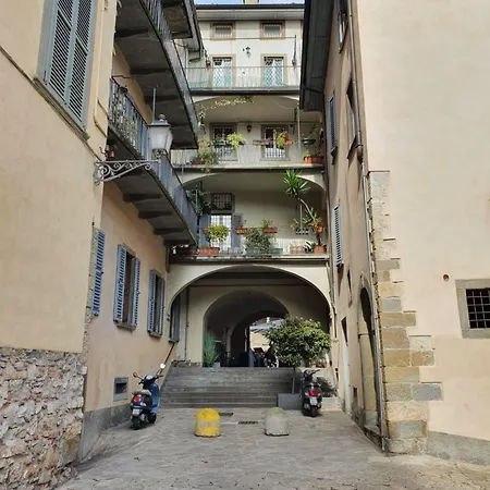 Piazza Vecchia Boutique Бергамо
