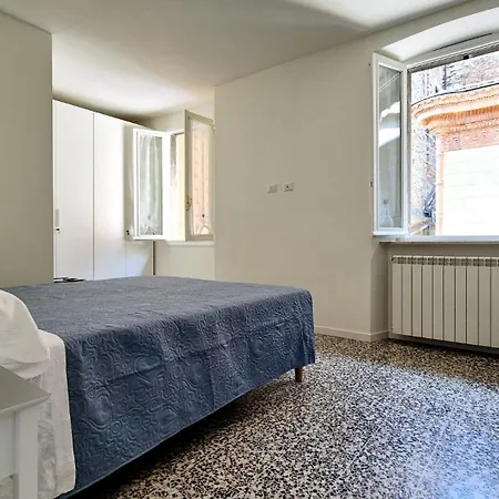 Piazza Vecchia Boutique Бергамо